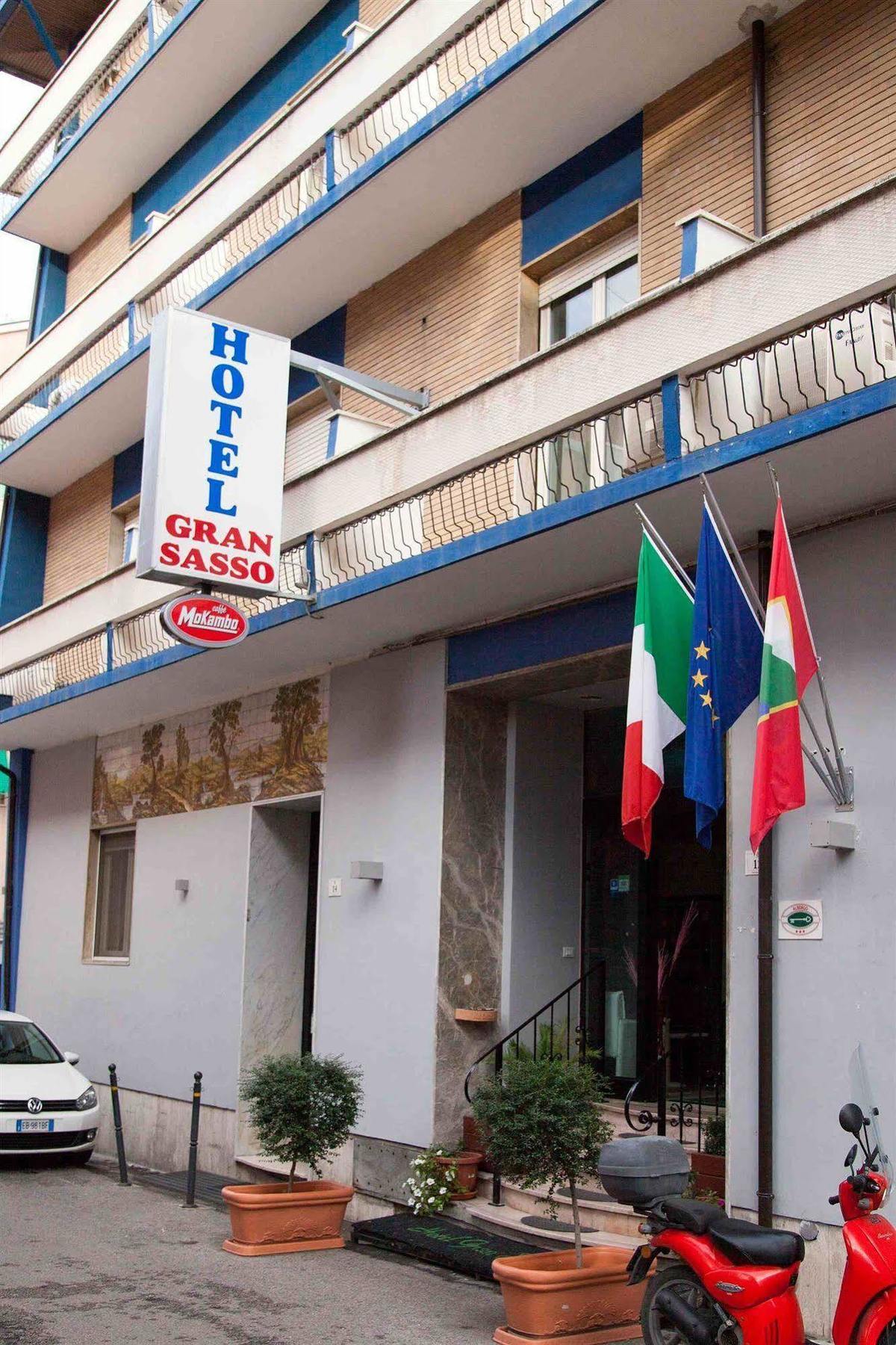 Hotel Gran Sasso & Spa 테라모 외부 사진